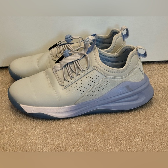Clove Grey Nursing Sneakers Womens - Picture 1 of 7